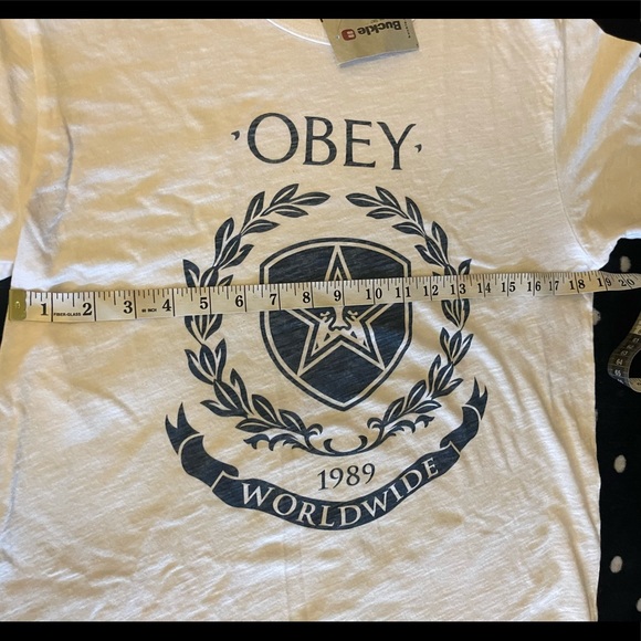 🤩HOST PICK🤩 Obey T-Shirt.  S - Picture 5 of 11